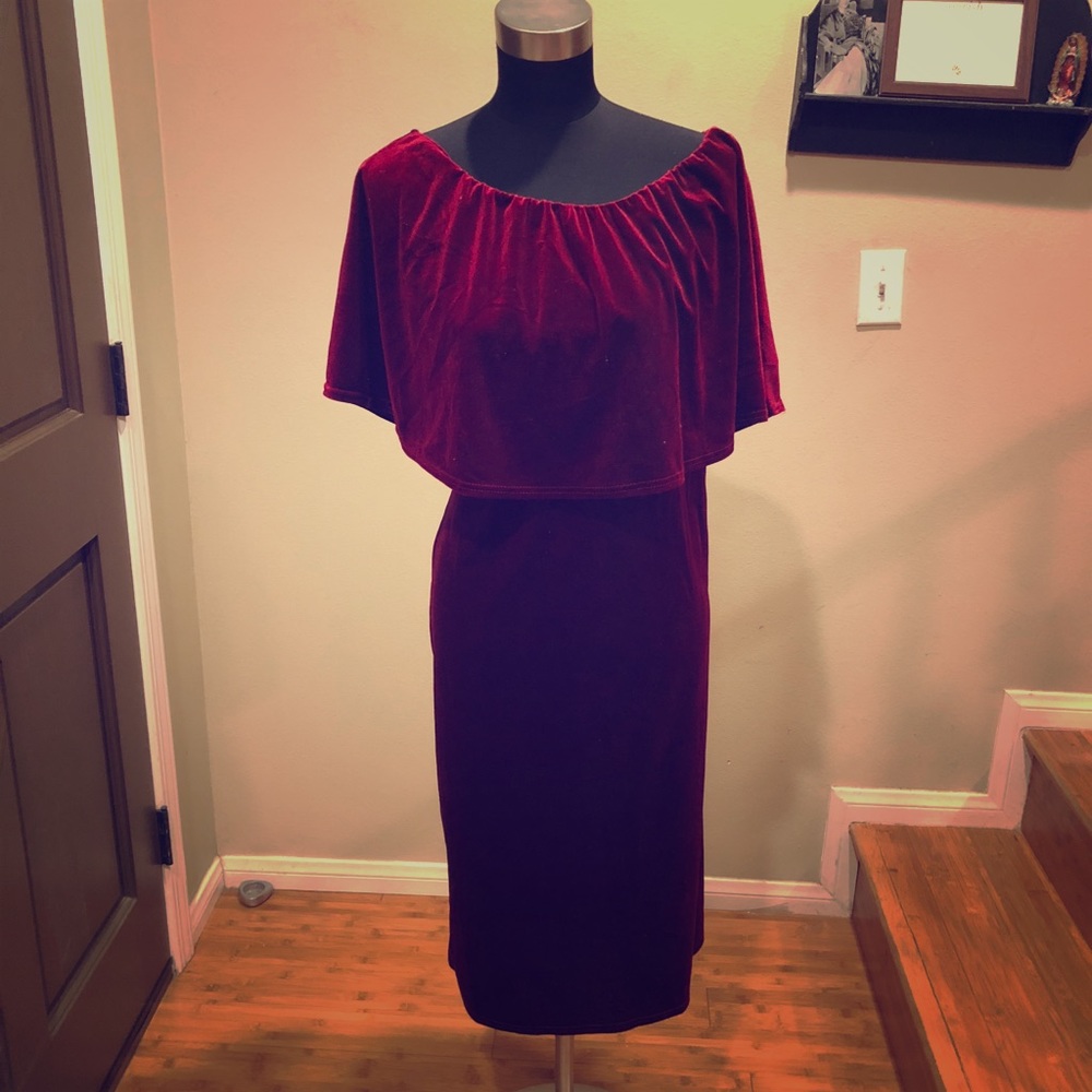 ASOS Club L Off the Shoulder Velvet Midi Dress 18